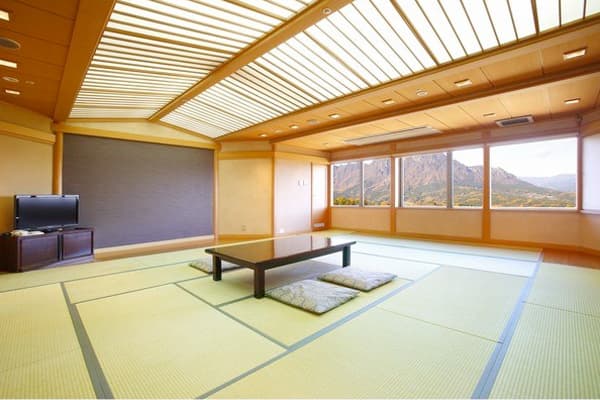 妙義山(10名定員・20畳)
