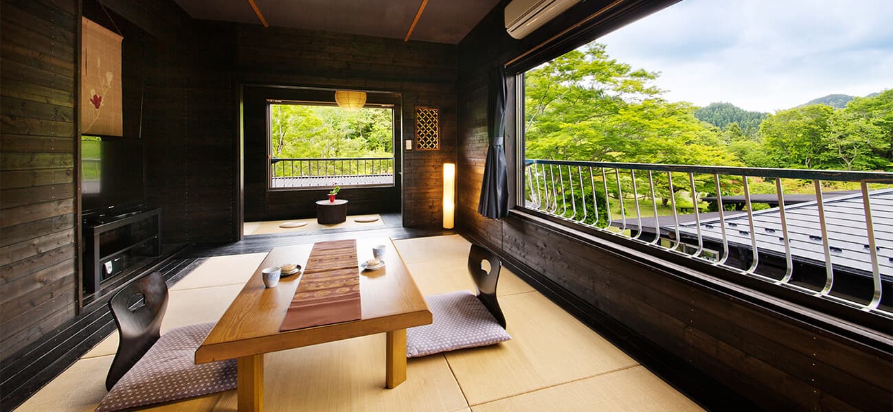 本館客室(角部屋10畳・8畳)