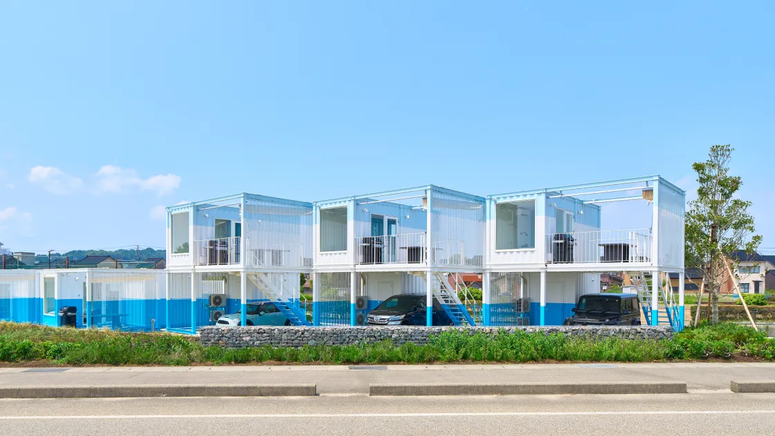 WHARF & CO. - Image 2